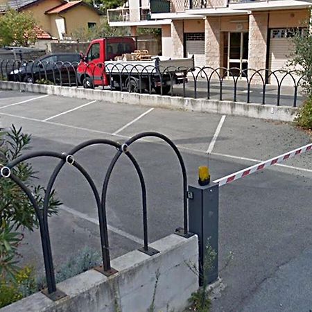 [POSTO AUTO GRATUITO] Relax a 30 metri dal mare Apartment Riva Ligure Bagian luar foto