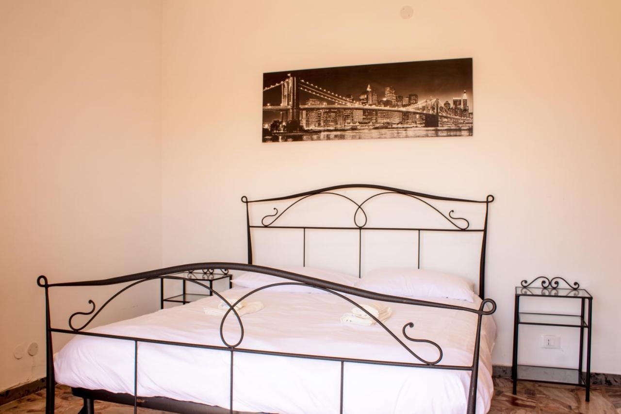 [POSTO AUTO GRATUITO] Relax a 30 metri dal mare Apartment Riva Ligure Bagian luar foto